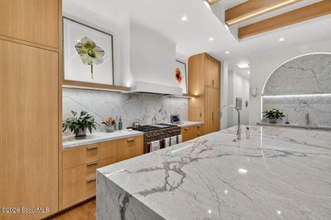 235 W Eleventh Street, Sea Island GA - photo 17 of 111