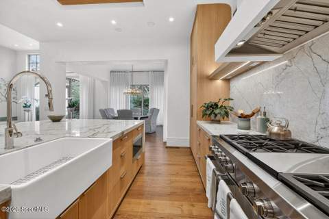 235 W Eleventh Street, Sea Island GA - photo 20 of 111