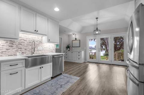 1154 River Drive, Darien GA - photo 10 of 58
