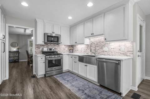 1154 River Drive, Darien GA - photo 8 of 58