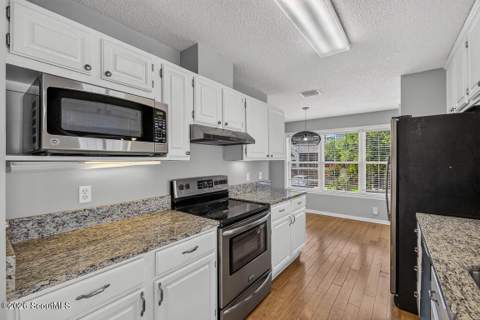 614 Cedar Street, St. Simons Island GA - photo 11 of 45