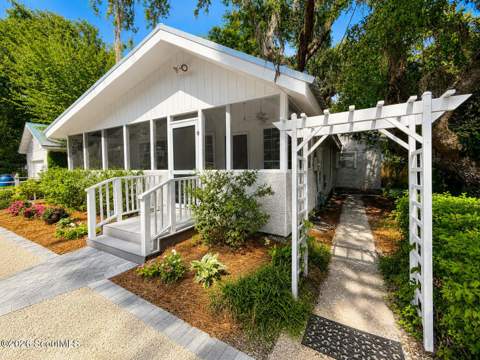 232 Broadway Street, St. Simons Island GA - photo 9 of 30