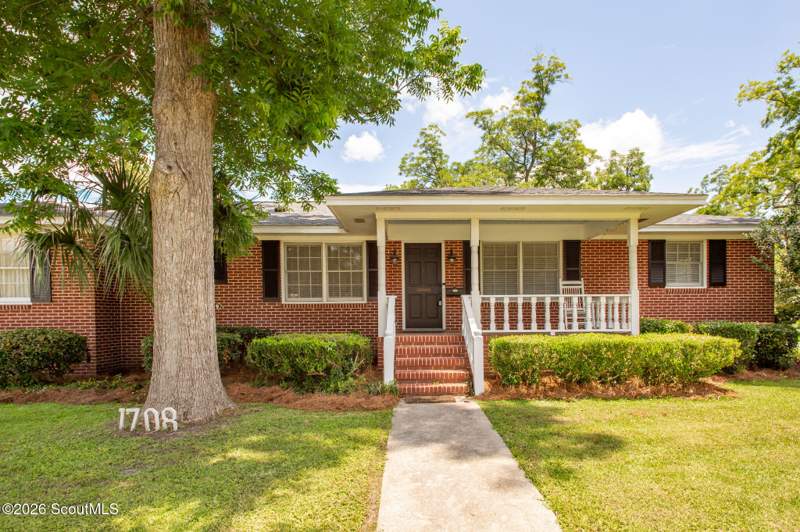 4 bedroom Single Family Residence at 1708 City Boulevard, Cherokee Heights, Waycross — photo 3