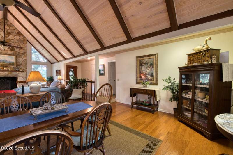 3 bedroom Single Family Residence at 660 & 625 Jenkins Farm Road, Jenkins Farm, Brunswick — photo 3