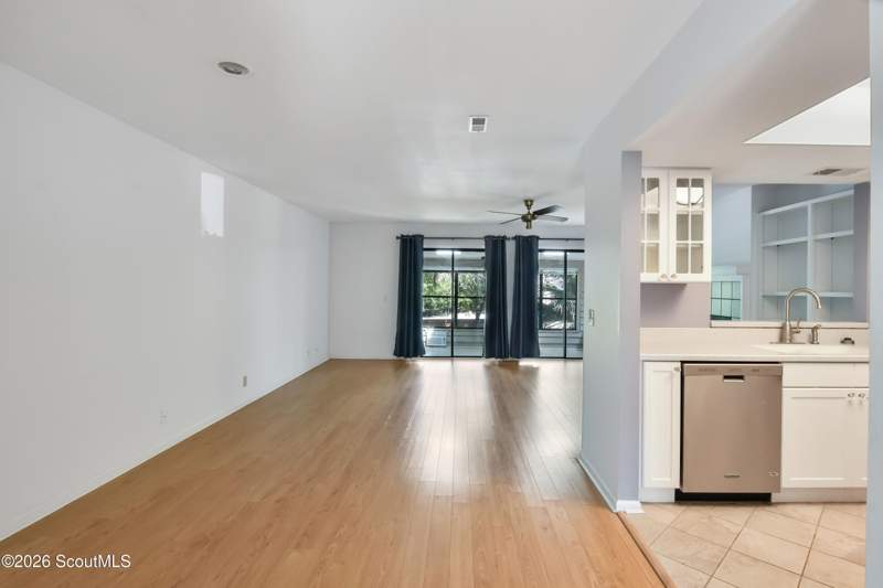 2 bedroom Condominium at 324 Brockinton Marsh, Brockinton Marsh Condos, St. Simons Island — photo 3