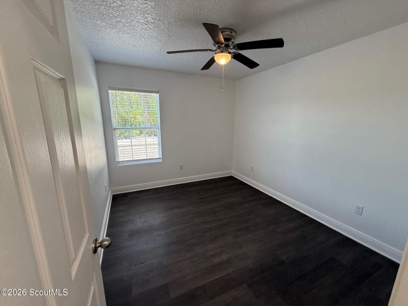 4 bedroom Single Family Residence at 5471 Old Waynesville Road, Hawk's Landing, Waynesville — photo 5