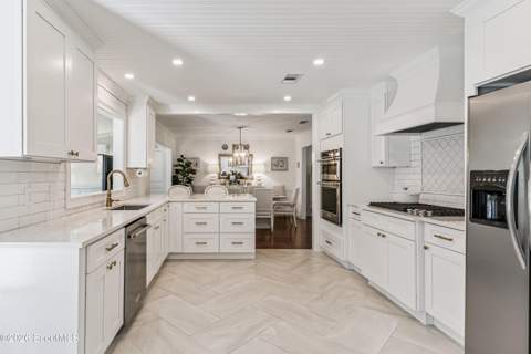 280 Wild Heron Drive, St. Simons Island GA - photo 12 of 34