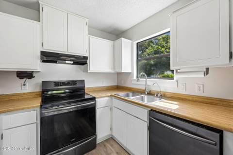 307 Sunnyside Drive, St. Marys GA - photo 15 of 65