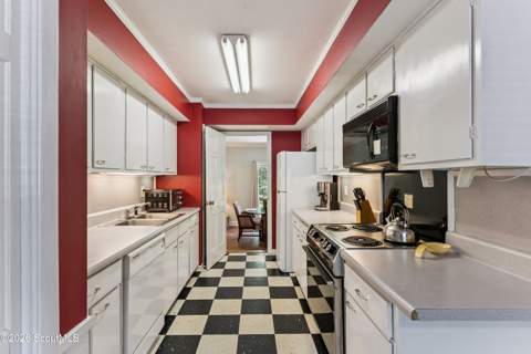 205 Palm Drive, St. Simons Island GA - photo 9 of 20