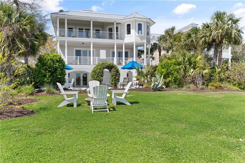 5 bedroom Single Family Residence at 1709 Dixon Lane, East Beach, St. Simons Island — photo 4