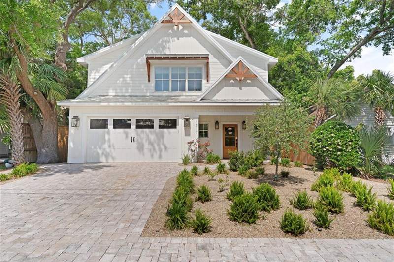 4 bedroom Single Family Residence at 1017 Ocean View Avenue, Ocean View Gardens, St. Simons Island — photo 3