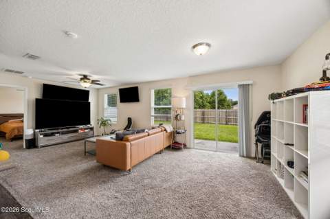 302 Cedar Breeze Drive, Kingsland GA - photo 6 of 39