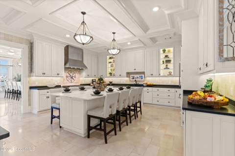 316 Yacht Club Lane, St. Simons Island GA - photo 14 of 52