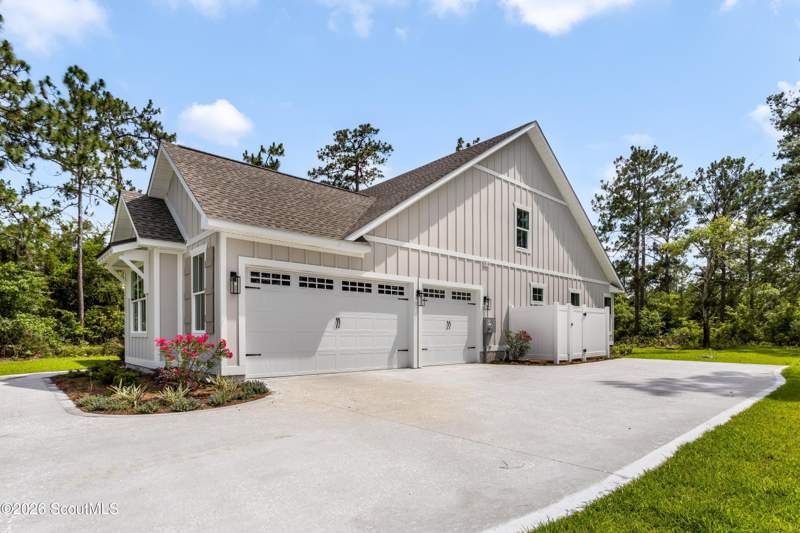 4 bedroom Single Family Residence at 186 Blue Heron Trail, Sanctuary Cove, Waverly — photo 3