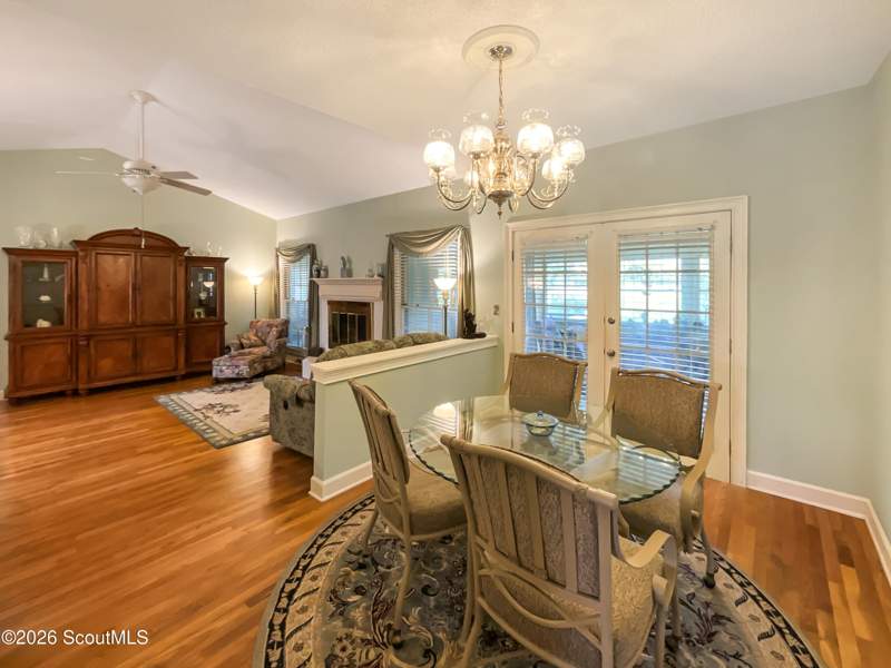 4 bedroom Single Family Residence at 233 Sandcastle Way, Sandcastle, St. Simons Island — photo 5