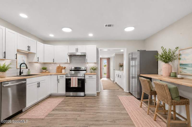 4 bedroom Single Family Residence at 2820 Wolfe Street, No Recorded Subdivision, Brunswick — photo 5