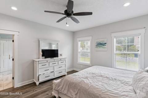1034 Captains Cv Way, St. Simons Island GA - photo 16 of 33