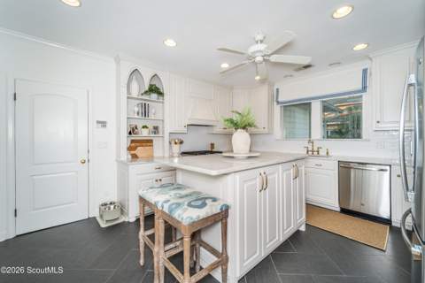 1500 Saint Marys Drive, Waycross GA - photo 16 of 36
