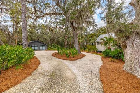 6201 Frederica Road, St. Simons Island GA - photo 11 of 93