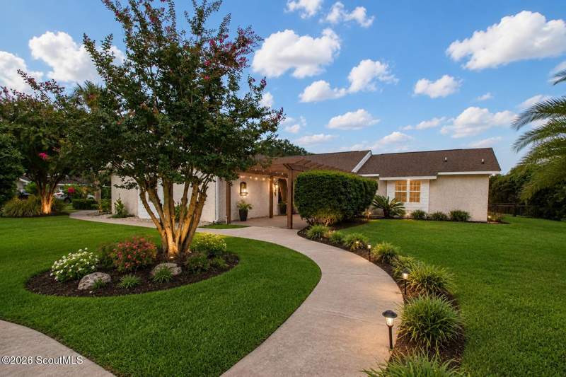4 bedroom Single Family Residence at 129 Thornhill Drive, Windward Acres, Brunswick — photo 4