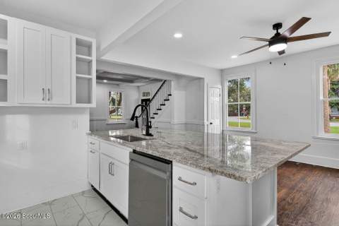 400 Dartmouth Street, Brunswick GA - photo 14 of 39