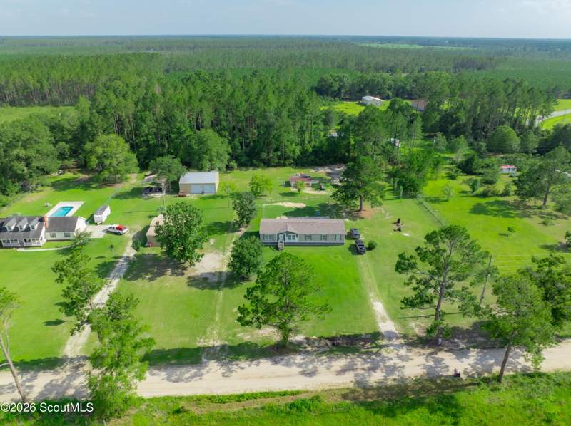 4 bedroom Mobile Home at 4431 Big House Road, No Recorded Subdivision, Blackshear — photo 4