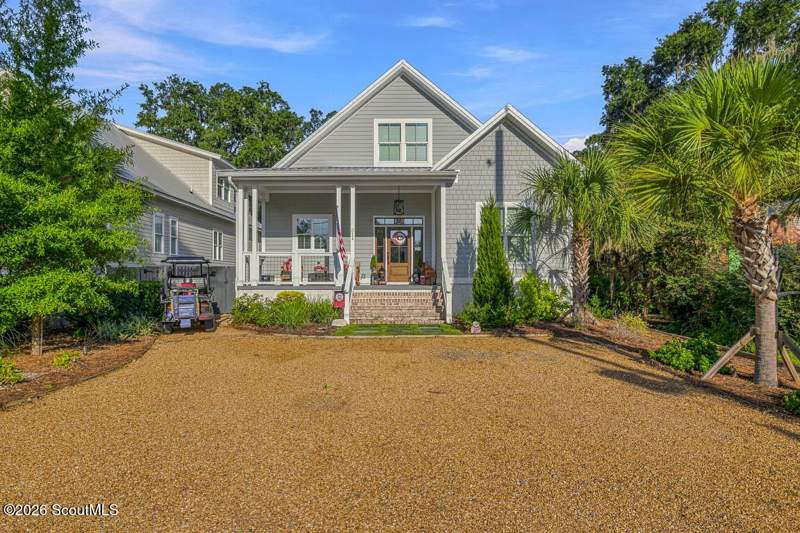 4 bedroom Single Family Residence at 311 Peachtree Street, St. Simons Heights, St. Simons Island — photo 2