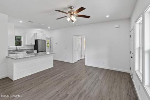 624 Kellsie Circle, Darien GA - photo 10 of 35