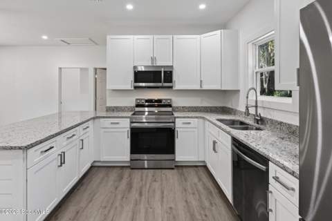 624 Kellsie Circle, Darien GA - photo 15 of 35