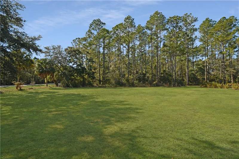 3 bedroom Single Family Residence at 1021 Kyles Loop, Newport Ridge, Townsend — photo 4