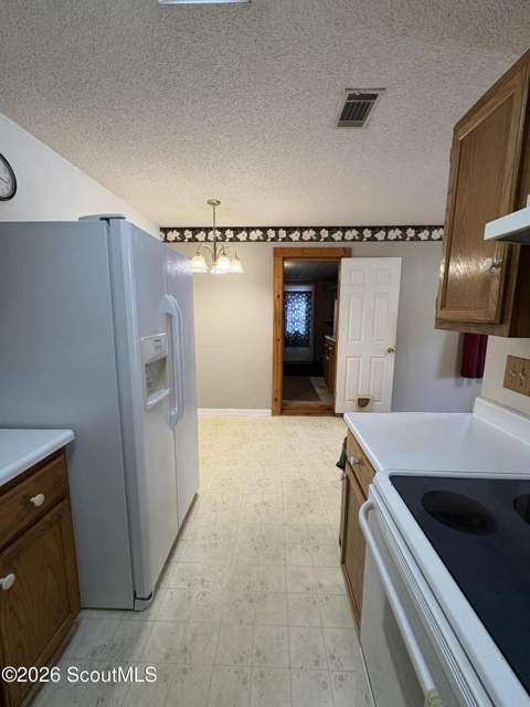 704 Bay Street, Waycross GA - photo 11 of 37