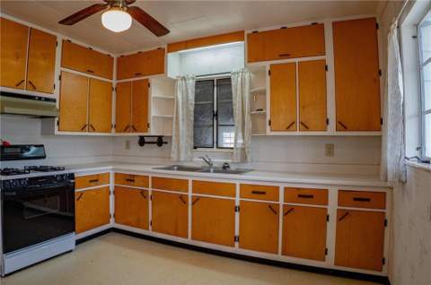 1615 Brunel Street, Waycross GA - photo 7 of 28
