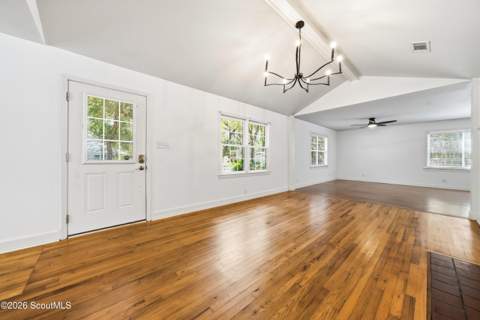 322 Magnolia Avenue, St. Simons Island GA - photo 9 of 60