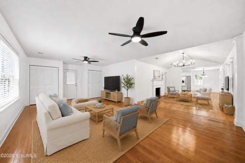 322 Magnolia Avenue, St. Simons Island GA - photo 13 of 60