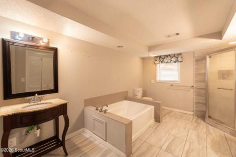 1801 Creswell Street, Waycross GA - photo 9 of 36