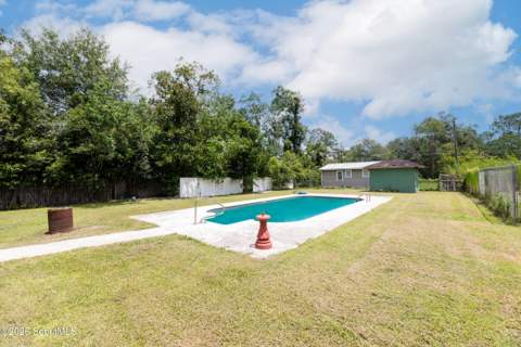 1801 Creswell Street, Waycross GA - photo 8 of 36