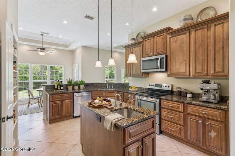 3 bedroom Single Family Residence at 190 Lakes Drive, The Lakes, Brunswick — photo 3
