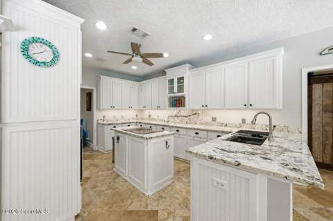 102 Laurel Grove Road, Brunswick GA - photo 10 of 61