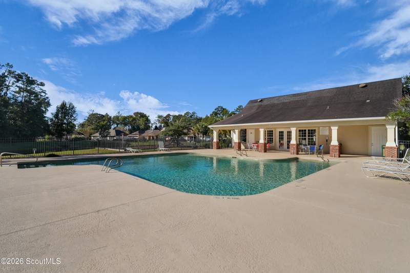 4 bedroom Single Family Residence at 48 Arbor Point, Country Walk, Brunswick — photo 3
