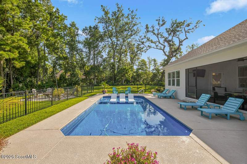 4 bedroom Single Family Residence at 14 Willow Court, Oak Grove Island, Brunswick — photo 4
