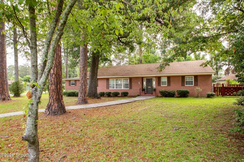 3 bedroom Single Family Residence at 1112 Hill Street, Cherokee Heights, Waycross — photo 3
