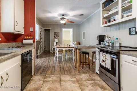 1112 Hill Street, Waycross GA - photo 13 of 47