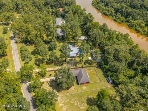 714 Altamaha Road, Jesup GA - photo 23 of 52