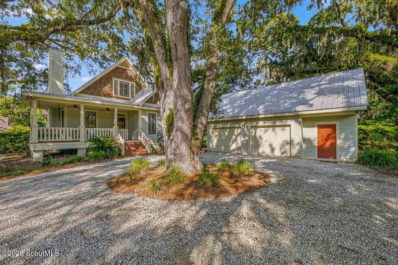 4 bedroom Single Family Residence at 104 Youngwood Drive, Youngwood, St. Simons Island — photo 2