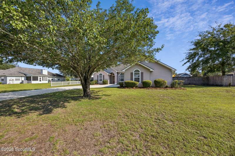 3 bedroom Single Family Residence at 211 Greenbriar Road, Greenacres, Kingsland — photo 4