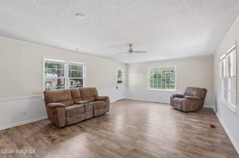 1308 Jasmine Circle, Waycross GA - photo 6 of 41