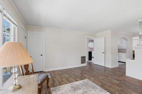 1308 Jasmine Circle, Waycross GA - photo 9 of 41