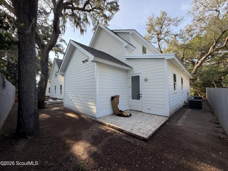 3 bedroom Single Family Residence at 266 Menendez Avenue, El Dorado, St. Simons Island — photo 2