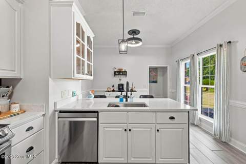118 Regal Road, Brunswick GA - photo 9 of 60