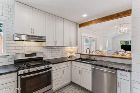 644 Cummings Lane, St. Simons Island GA - photo 19 of 45